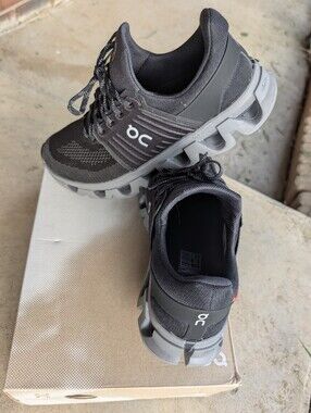 On Running  Men's 8 Black and Gray Cloudswift 4 AD Athletic Sneakers